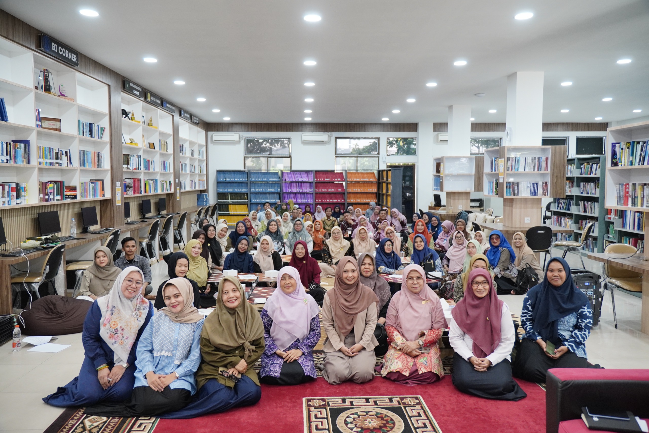 Semarak Milad ke-108, UMRI dan Aisyiyah Gelar Pengabdian untuk Literasi Siswa